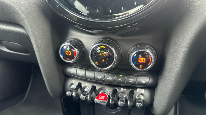 MINI Hatchback 2.0 Cooper S Exclusive 5dr Petrol Hatchback